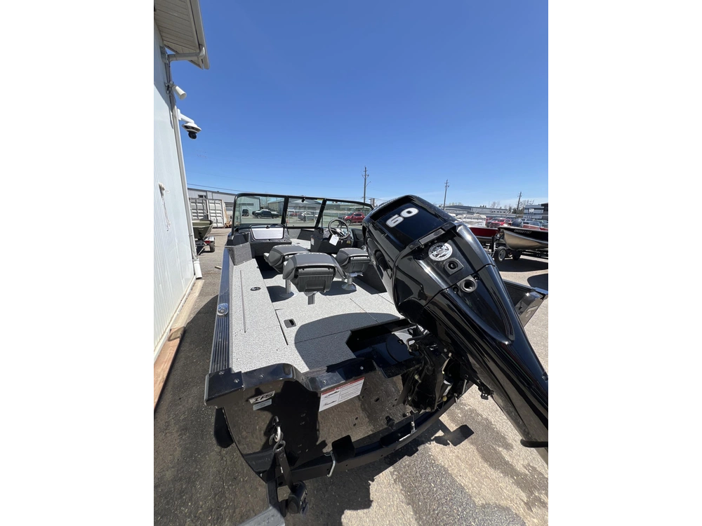 2026 Lund Boat Co 1650 Angler Sport alt