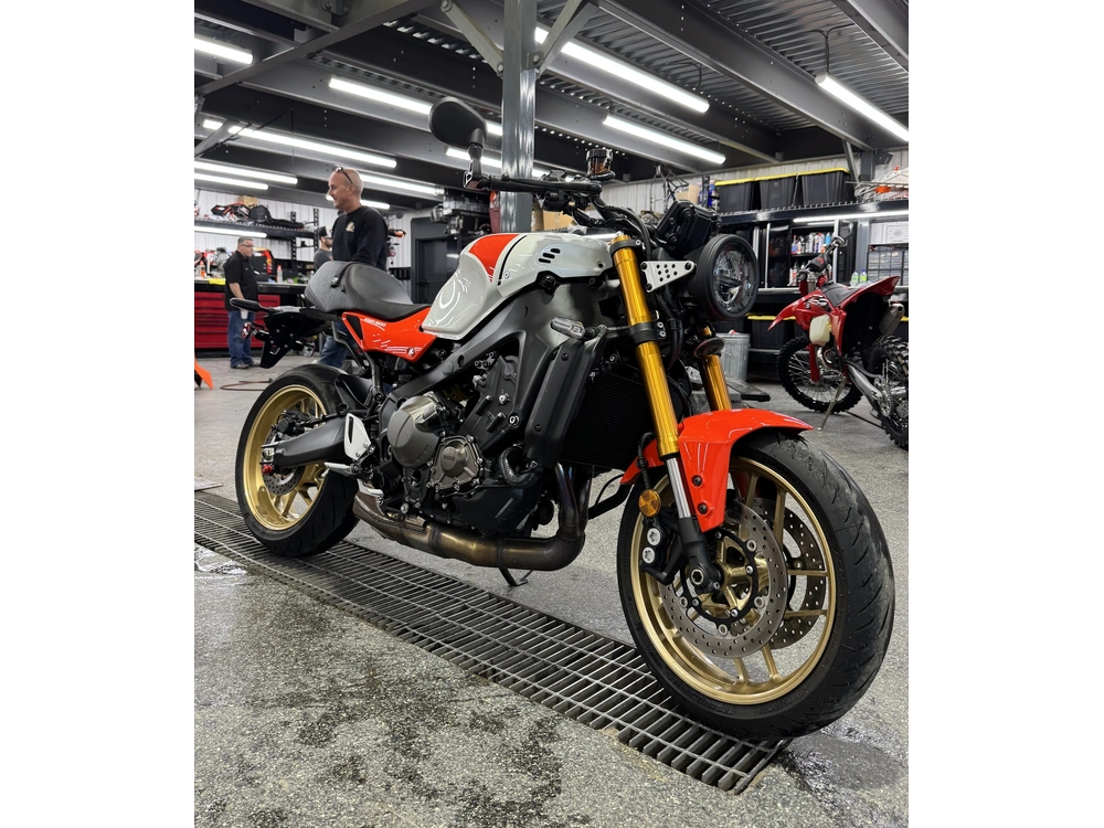 Yamaha Xsr 900 2024 alt