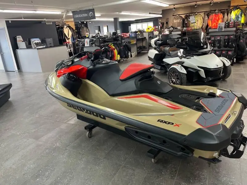 2025 Sea-Doo RXP-X 325 (Audio) thumbnail 6