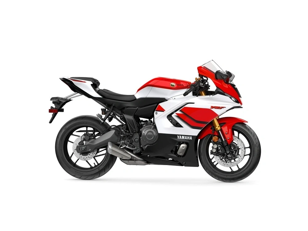 2026 Yamaha Yzf-r7 70th Anniversary Edition alt