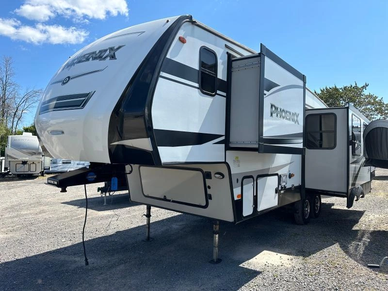 Shasta Phoenix 25mk 2020 alt