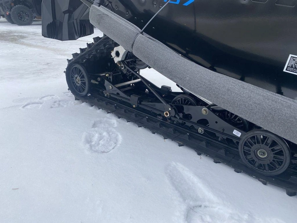 2026 Polaris 850 Indy Xc 137 Hemlock Blue / Black / Velocity Blue alt