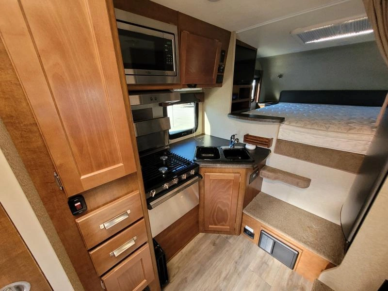 Lance Camper Lance 855s 2019 alt
