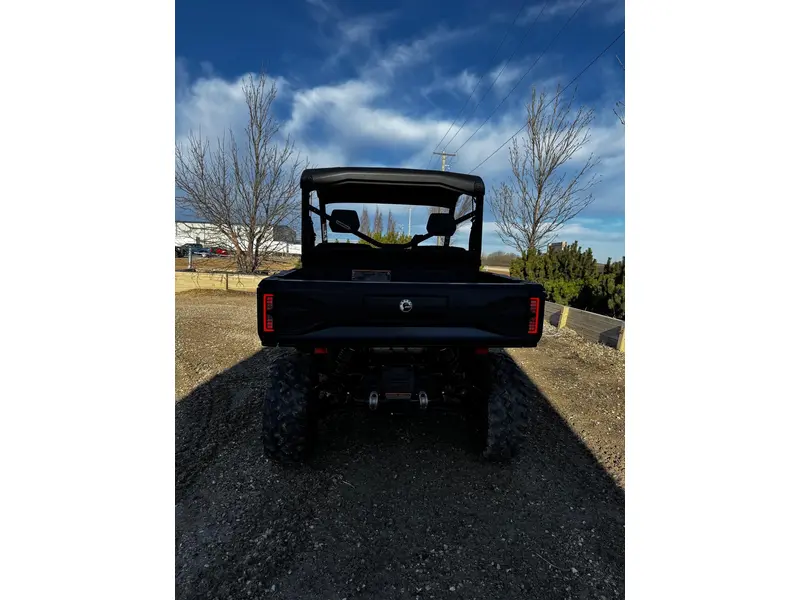 2026 Can-Am Defender XT HD11 with 10.25" thumbnail 2