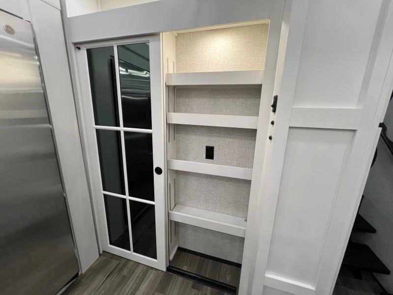 Jayco North Point 381ckre 2025 alt