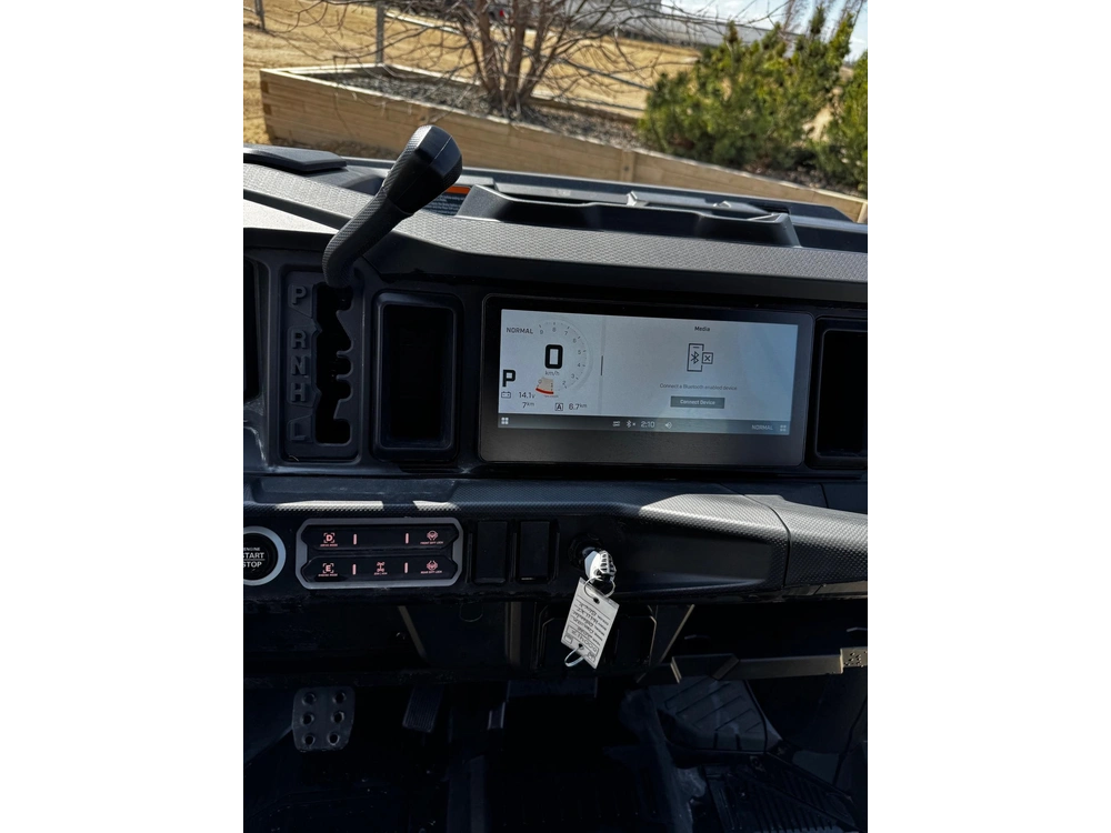 2026 Can-am Defender Max Xt Hd11 With 10.25" Screen alt