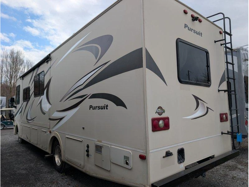 Coachmen Pursuit 31db 2014 alt