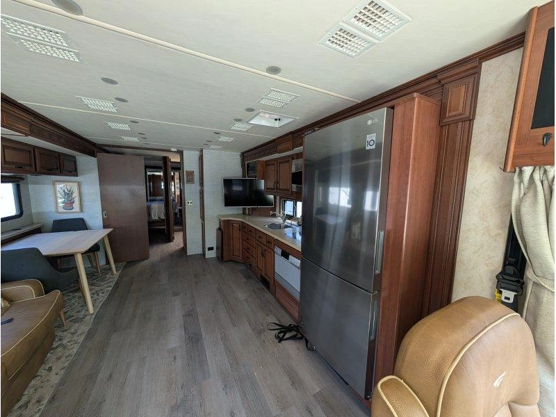 Fleetwood Expedition 38b 2012 alt