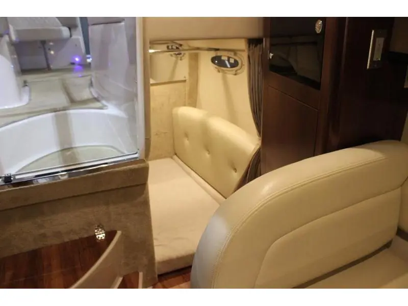 2016 Chaparral 290 Signature thumbnail 15