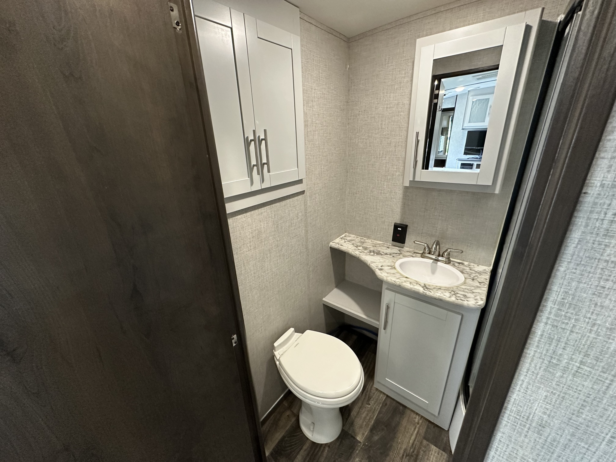 2019 Keystone RV Bullet 22RBP thumbnail 31
