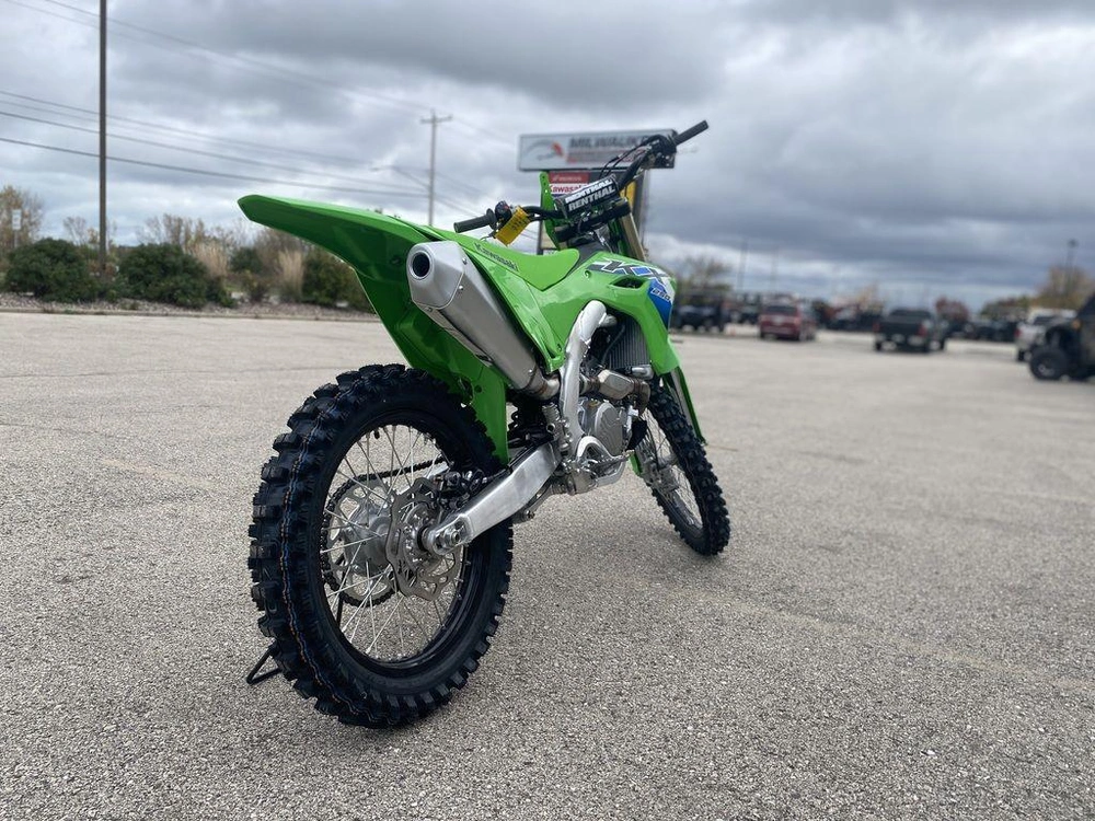 2026 Kawasaki Kx™250 alt