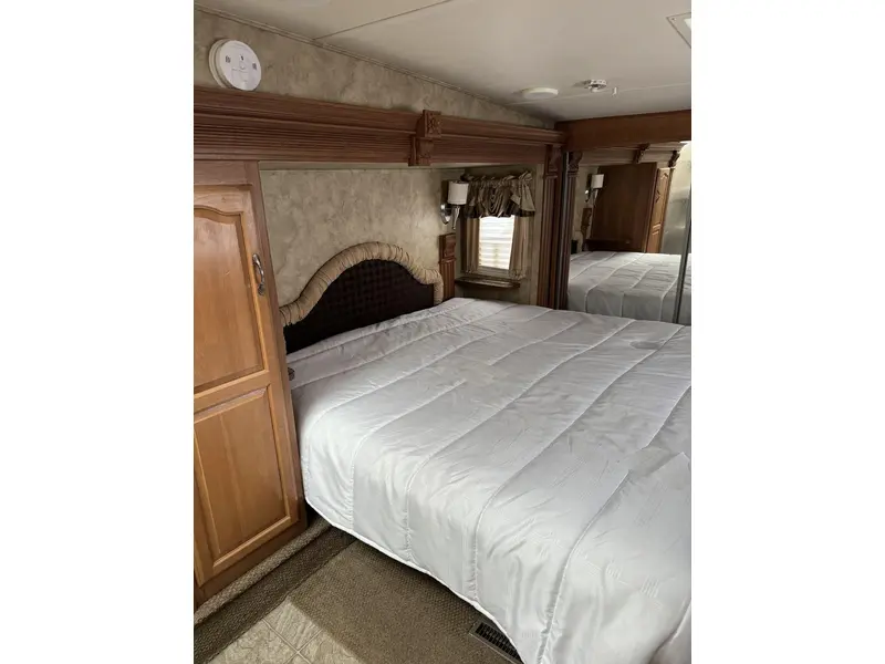 2008 Keystone RV MONTANA BIG SKY 340 RLQ thumbnail 15