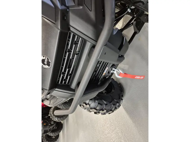 2026 Can-Am OUTLANDER MAX XT 700 thumbnail 4