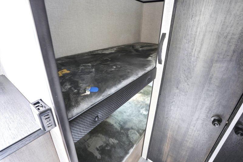 2024 Jayco JayFlight thumbnail 8