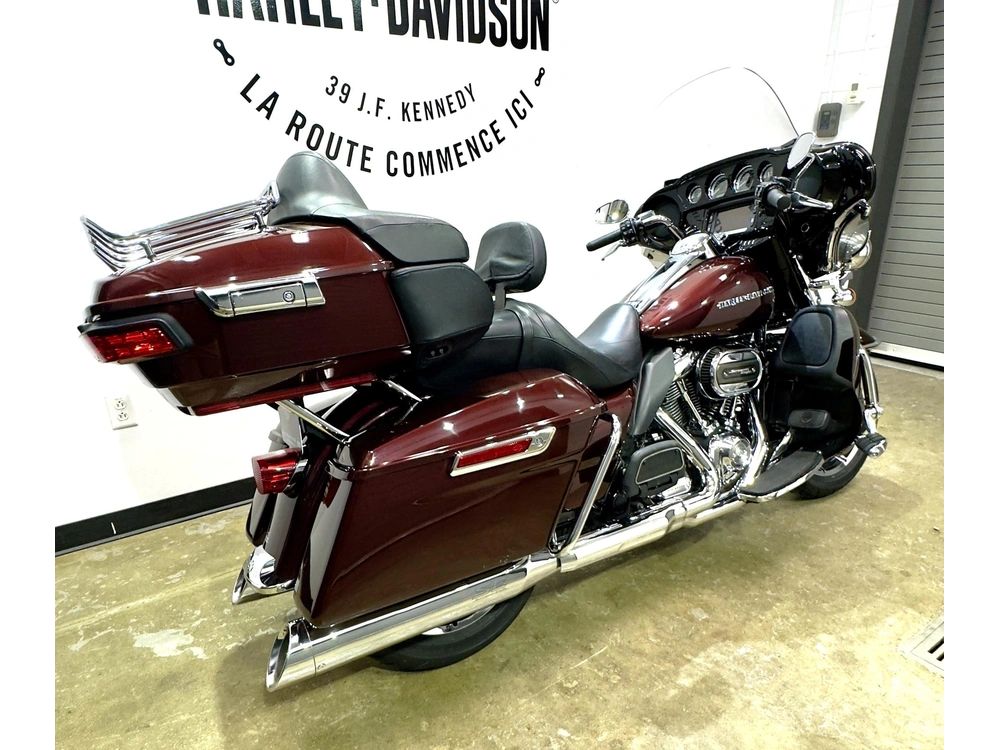 Harley-Davidson ULTRA LTD FLHTK 2018 — photo 2