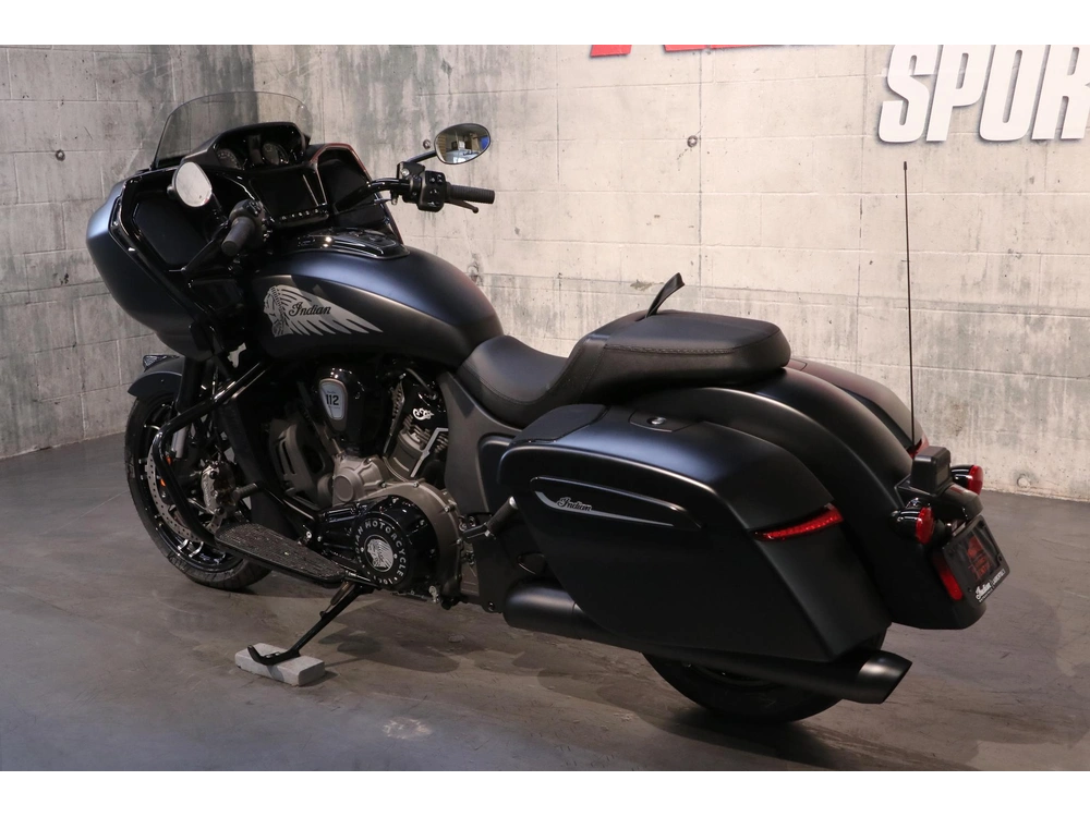 2026 Indian Motorcycle Challenger Dark Horse +112 & Audio alt