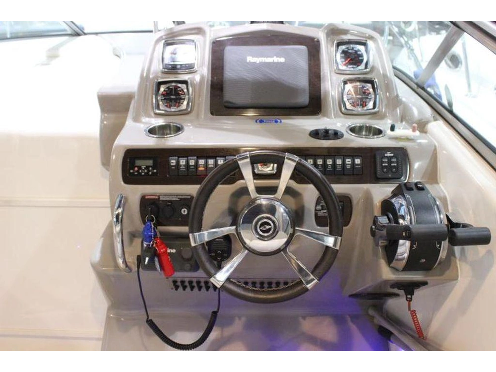 Chaparral 290 Signature 2016 alt