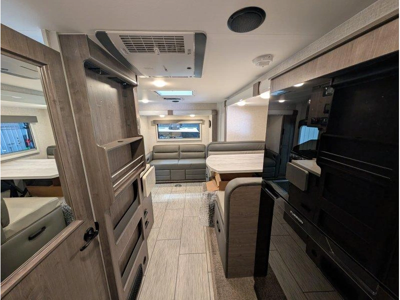 2026 Lance Camper Lance 1172 alt