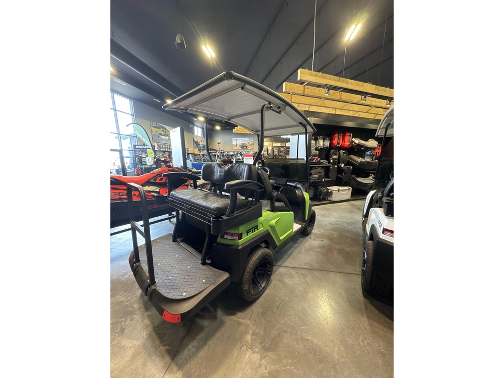 2026 Ftr Model 2+2 Lithium W/black Package, Solar alt