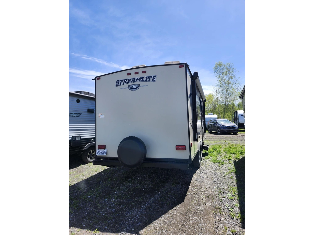 Gulf Stream Streamlite 24 Rbh 2015 alt