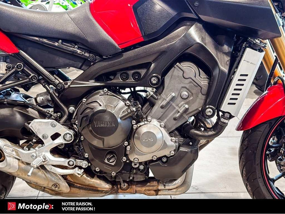 2014 Yamaha Fz09 alt