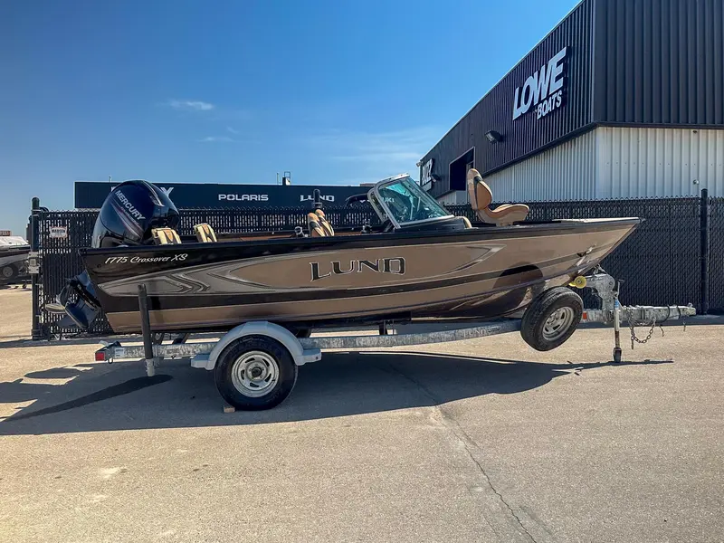 2017 Lund Boat Co 1775 CROSSOVER XS thumbnail 2