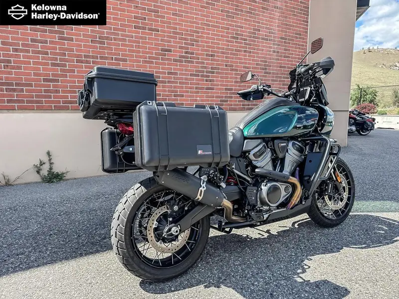 2024 Harley-Davidson RA1250S - Pan America™ 1250 Special thumbnail 4