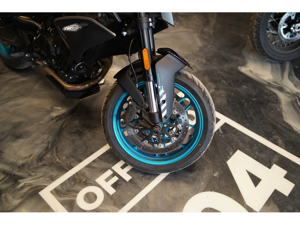 Cfmoto 800nk 2024 alt