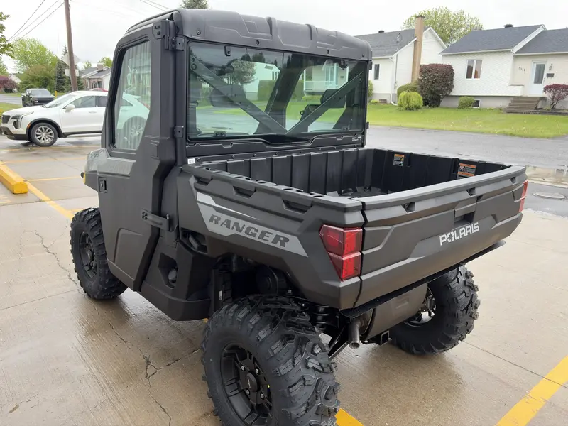 2027 Polaris RANGER XP 1000 CAB thumbnail 10