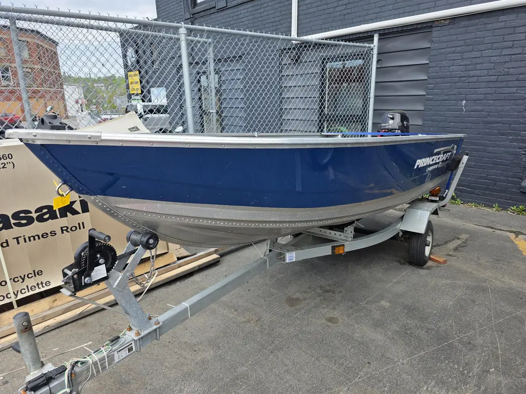2024 Princecraft UNGAVA 12' BOAT W/ TOHATSU 9.8hp MOTOR & TRAILER PKG