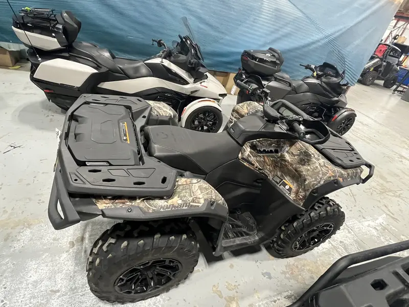 2025 Can-Am OUTLANDER 1000 XT thumbnail 8
