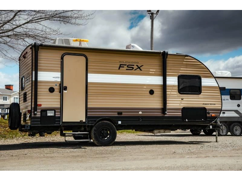 2019 Forest River Wildwood 200rk alt
