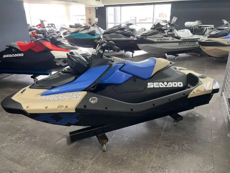 2025 Sea-Doo Spark Trixx 1P (Audio) thumbnail 2