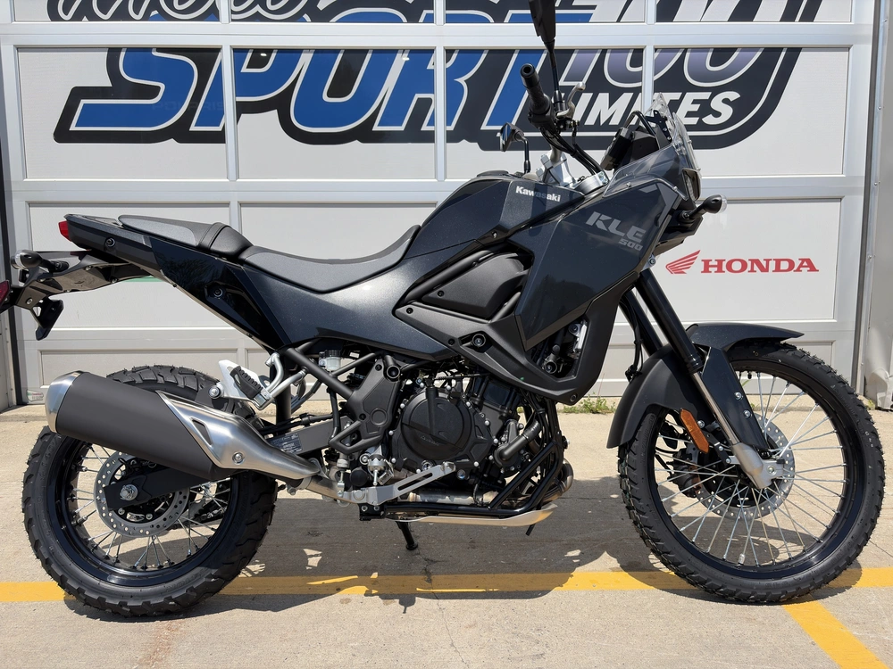 Kawasaki Kle500 2026 alt