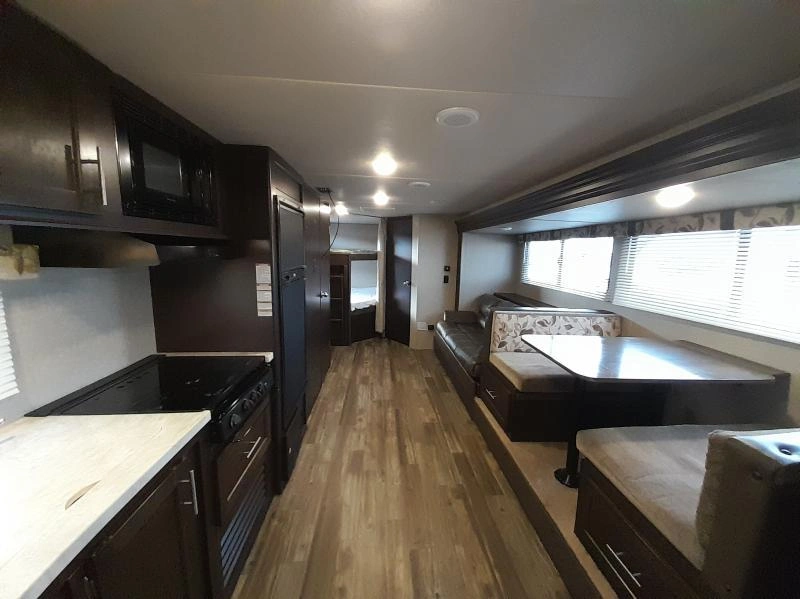 Forest River Cherokee Grey Wolf 26cks 2017 alt