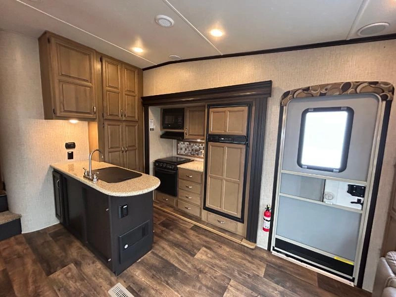 Crossroads Cruiser 25se 2016 alt