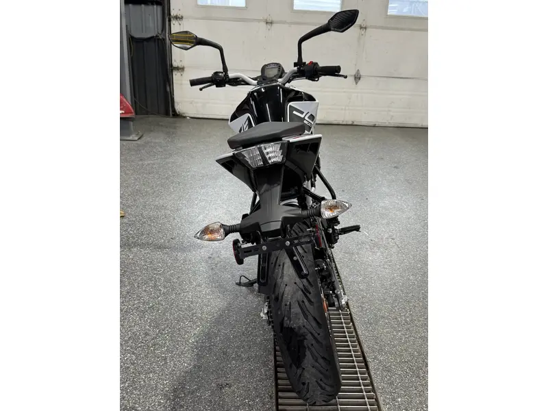 2020 KTM DUKE 200