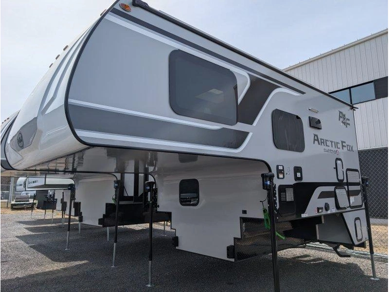 2026 Northwood Arctic Fox 811 alt