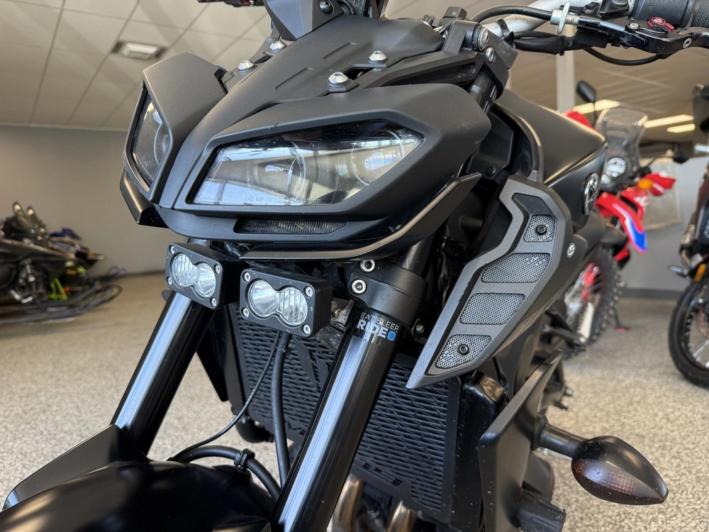 Yamaha Fz09 (39$ Par Semaine Tx In 2018 alt
