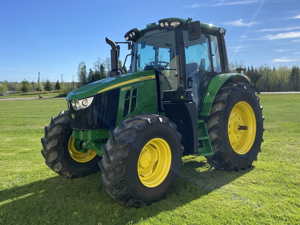 2025 John Deere 6120m alt