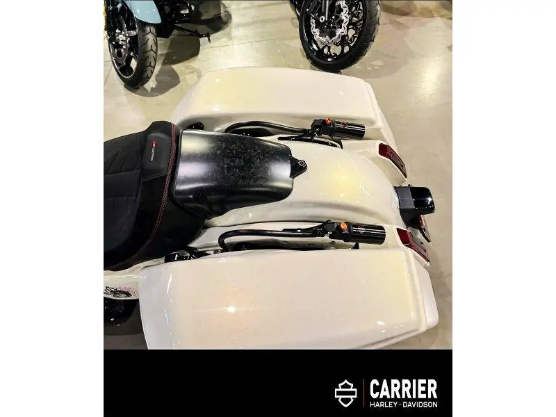 2024 Harley-Davidson Moto Harley-Davidson ROAD GLIDE ST CVO 2024 thumbnail 11
