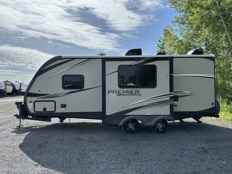2019 Keystone RV Bullet 22RBP