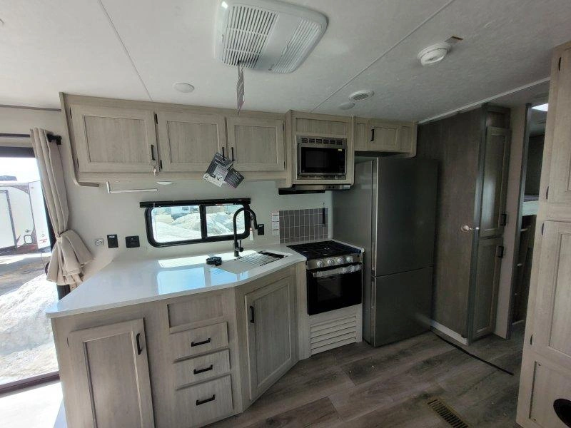 Coachmen Catalina 40bhts 2026 alt