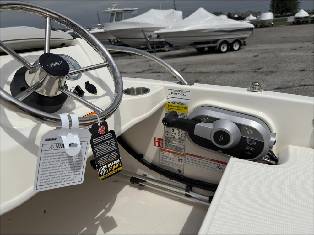 2026 Boston Whaler 130 Super Sport alt