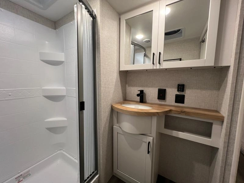 Highland Ridge Rv Open Range 244rls 2025 alt