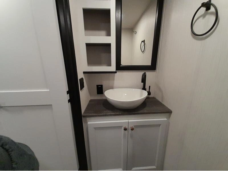 Forest River Cedar Creek 3525lf 2024 alt