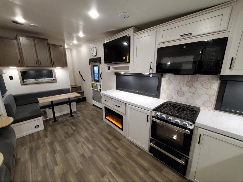 Jayco Eagle 27mlc 2025 alt