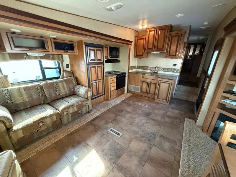 Crossroads Cruiser 30es 2012 alt