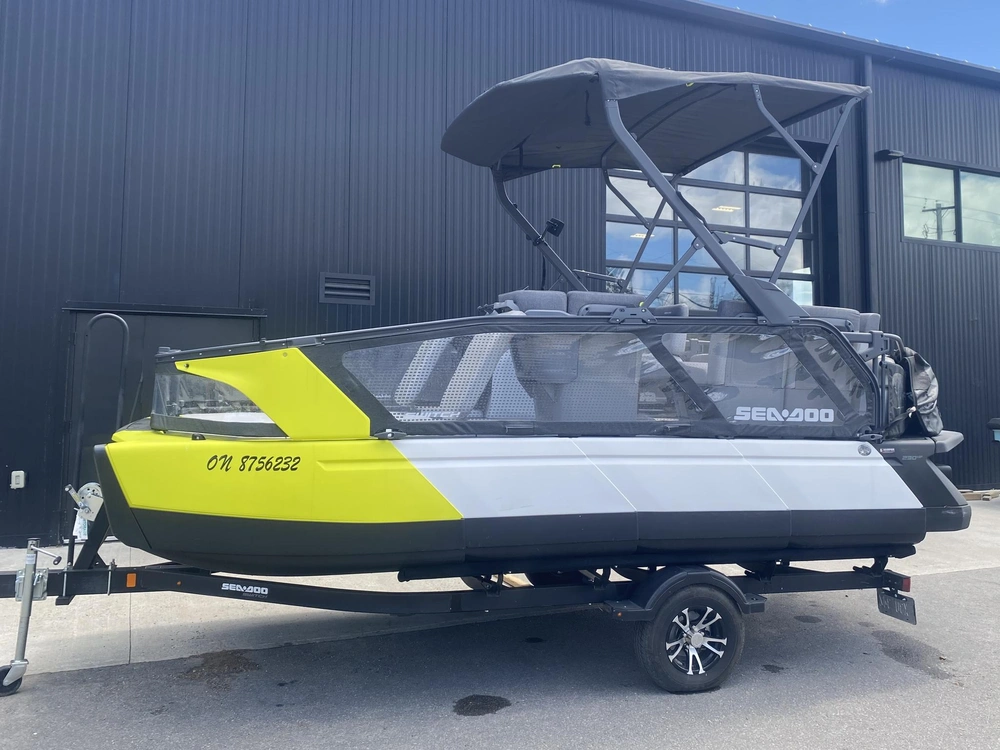 2022 Sea-doo Switch Sport 18' 230hp alt