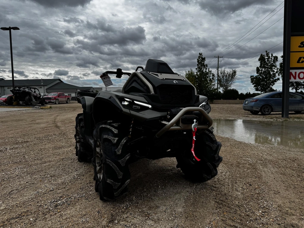 2026 Can-am Outlander Xmr 1000 alt